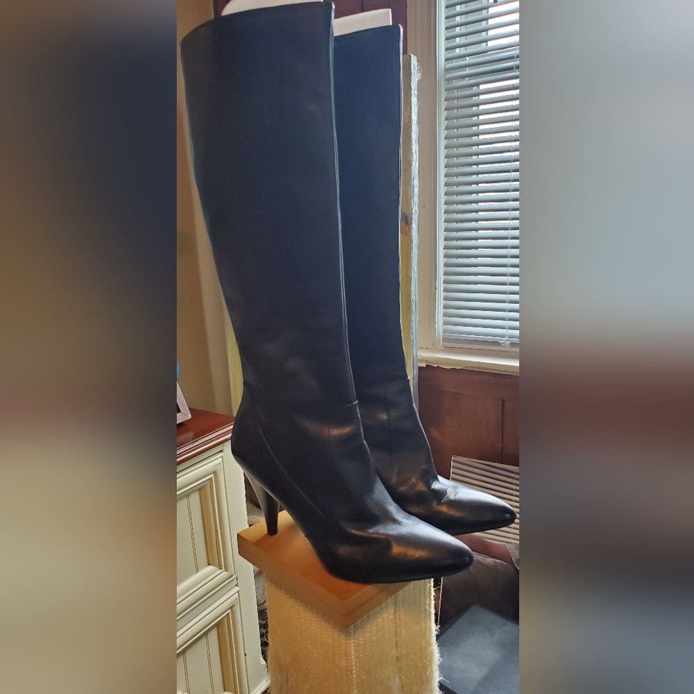 Via Spiga Black Leather Knee-High Boots BRAND NEW Leather Lined